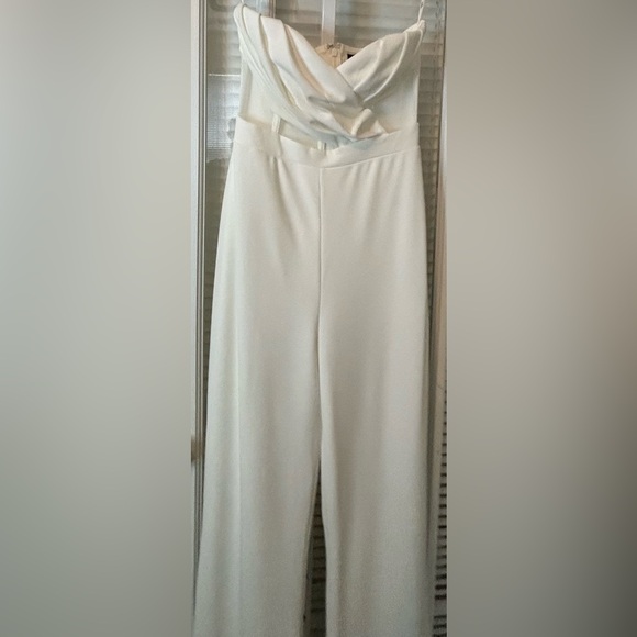 Lulu’s Strapless Halter Jumpsuit-Size Small - Picture 7 of 16